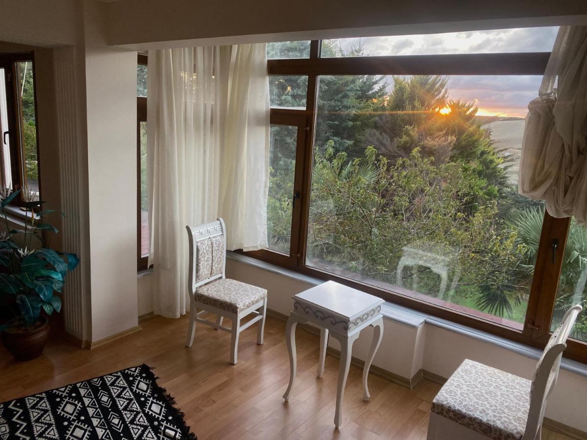 Havalimanına yakın orman içinde ferah villa Arnavutkoy Exterior foto