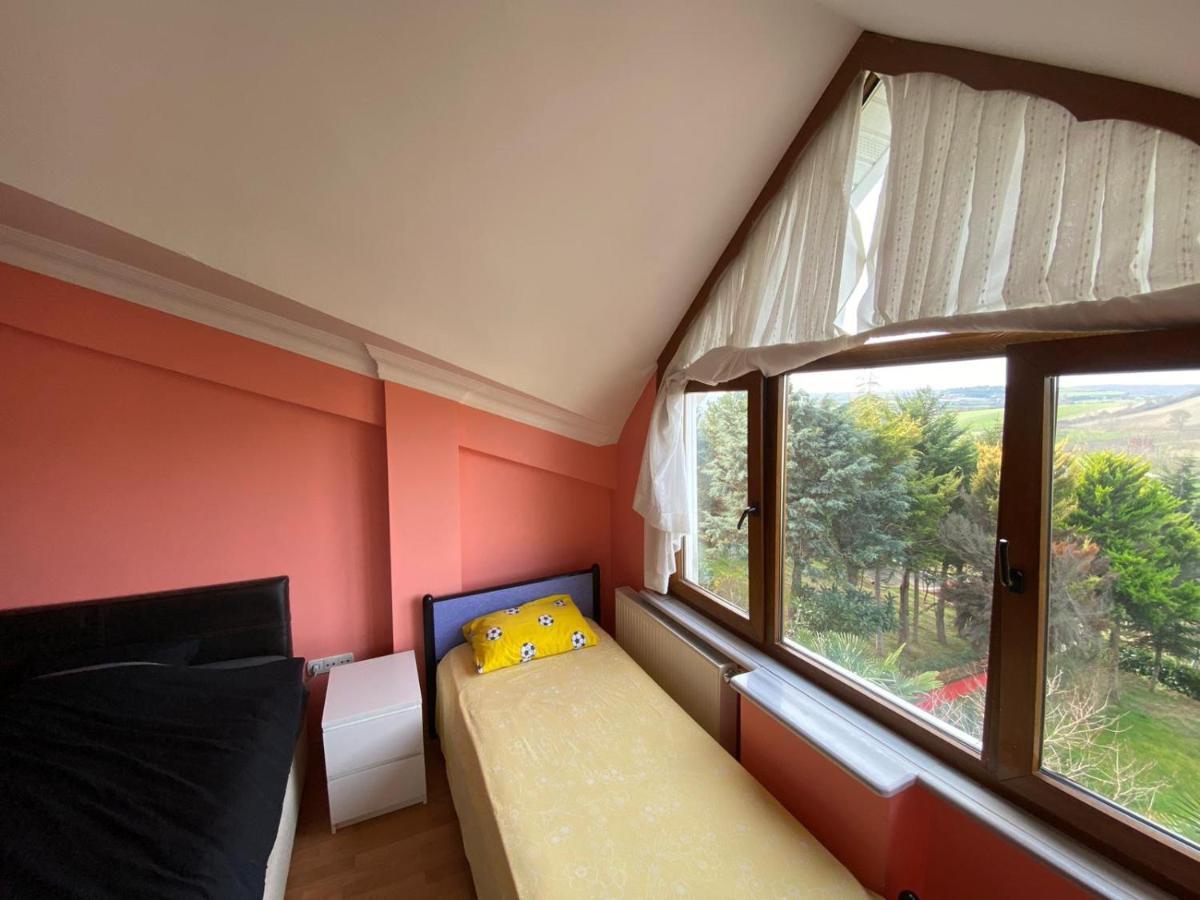 Havalimanına yakın orman içinde ferah villa Arnavutkoy Exterior foto